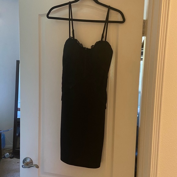 🆕WT! Nordstrom’s Haute Mode Lil Black Dress - full Cup support - Picture 10 of 10
